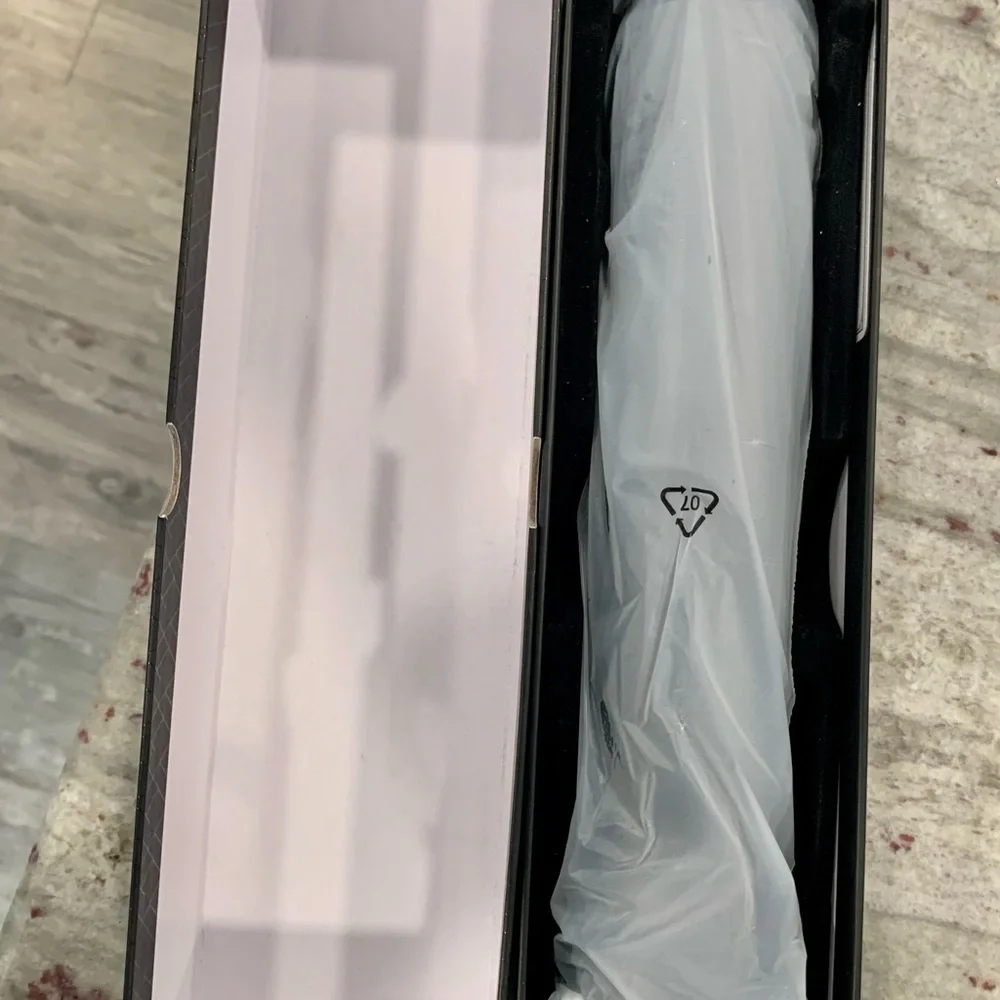 HOVINSO rechargeable automatic wine opener - NEW in box